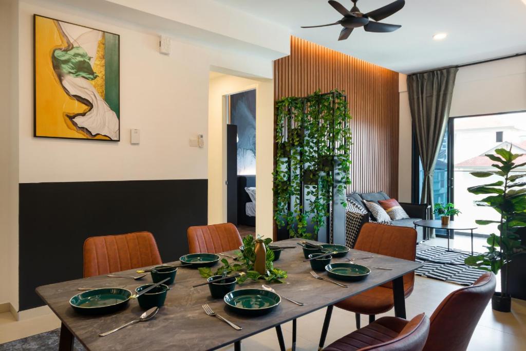 Nowhere 2Br & 2Bath Apartment With Balcony @ Reizz Residences Куала-Лумпур Экстерьер фото