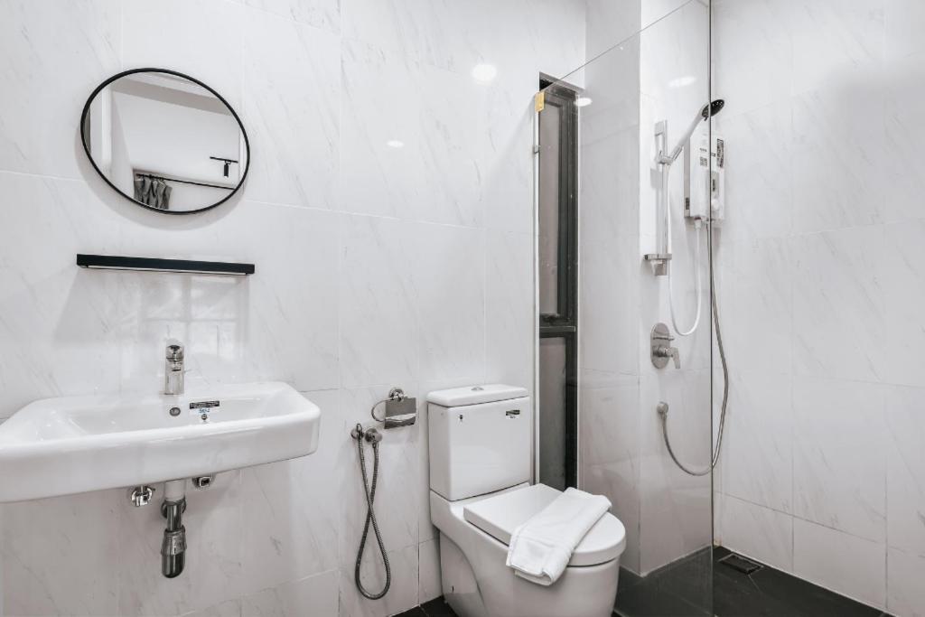 Nowhere 2Br & 2Bath Apartment With Balcony @ Reizz Residences Куала-Лумпур Экстерьер фото