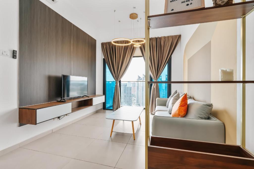 Nowhere 2Br & 2Bath Apartment With Balcony @ Reizz Residences Куала-Лумпур Экстерьер фото